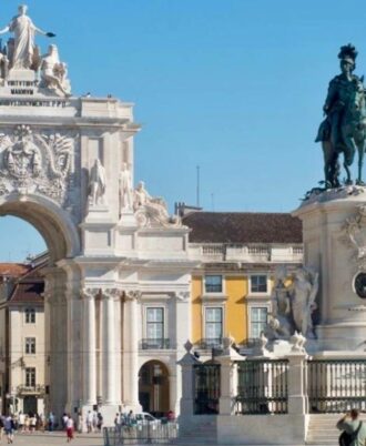 Uncover the wonders of Lisbon