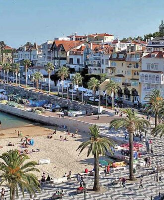 Uncover the wonders of Lisbon
